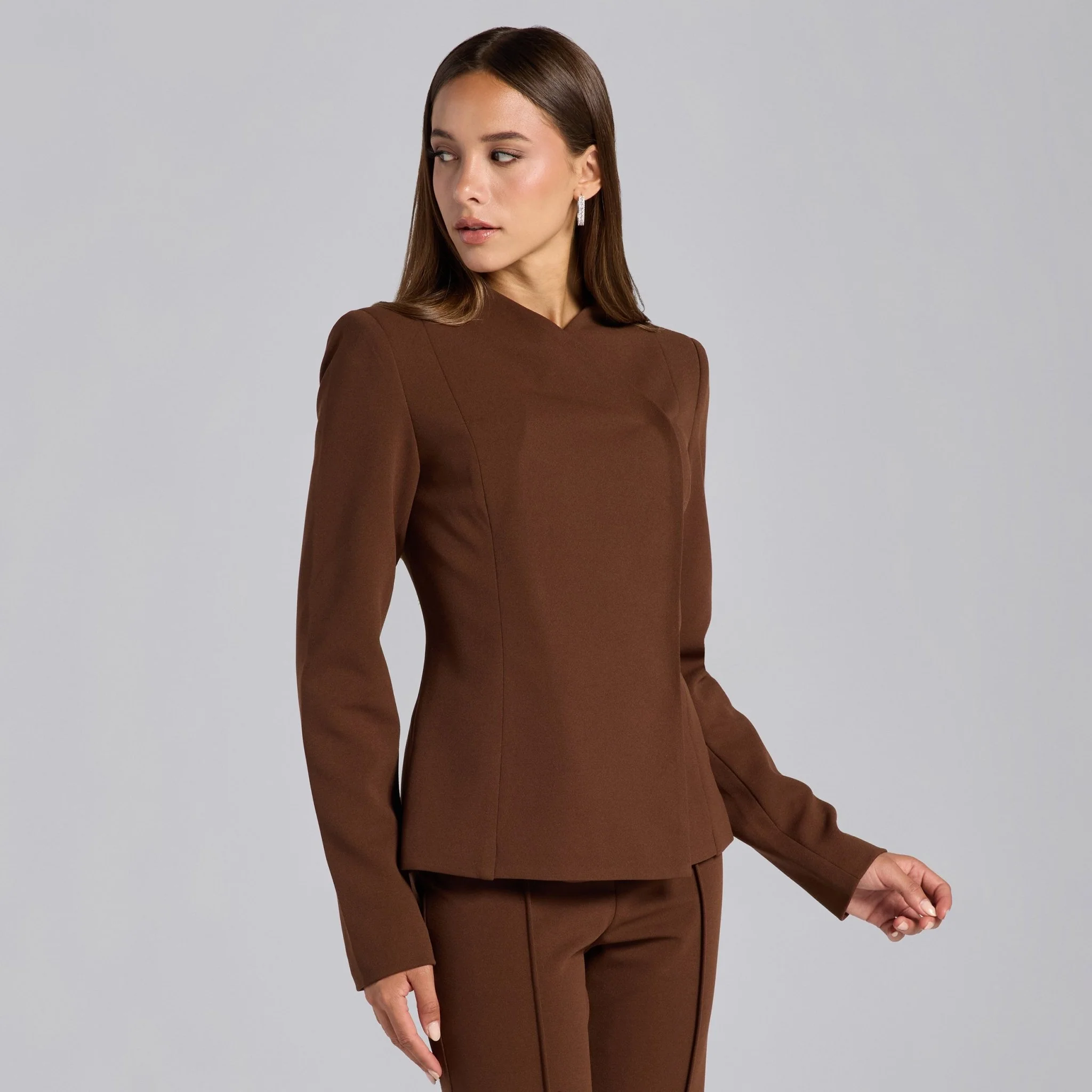 Brown Crepe V-Neck Blazer and High Waist Pants Set - Image 4