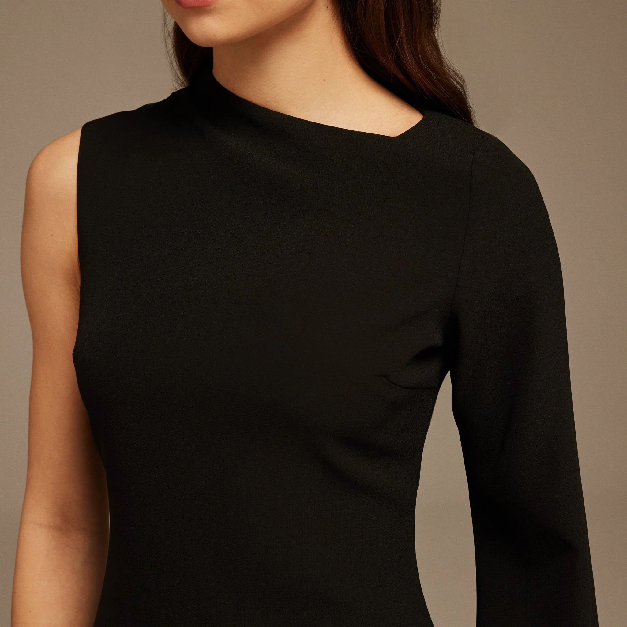 Black One Sleeve Maxi Dress - Image 3